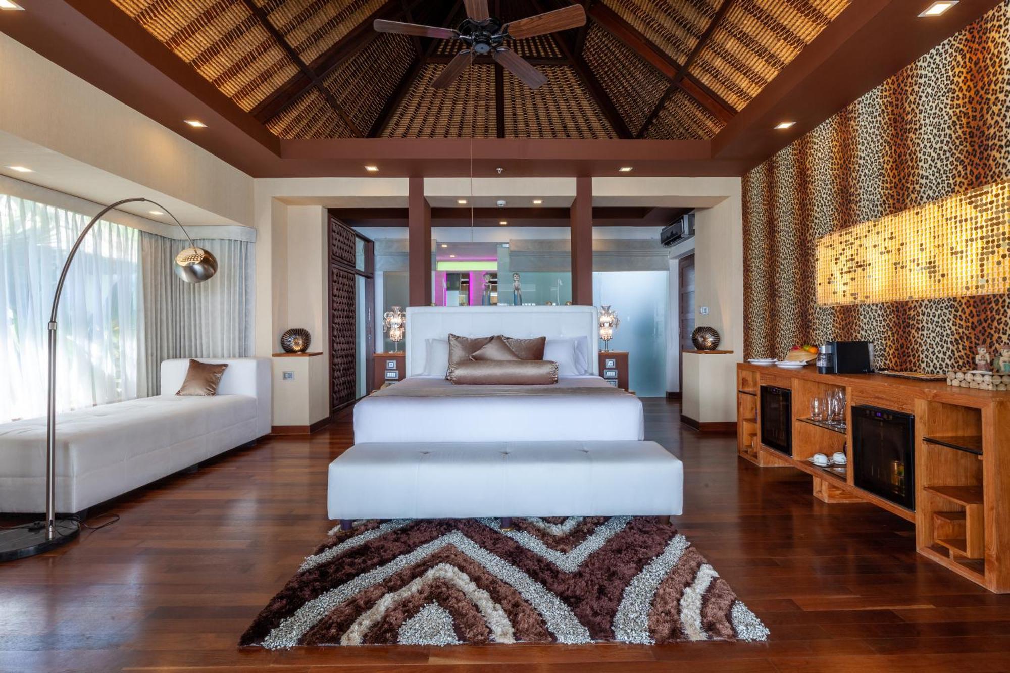 Seven Secrets By Hanging Gardens Senggigi Extérieur photo